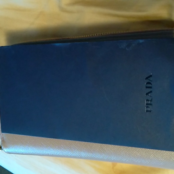 BEAUTIFUL PRADA SAFFIANO LEATHER FULL SIZE WALLET BEIGE COLOR W/ FRONT BOW - Picture 13 of 14